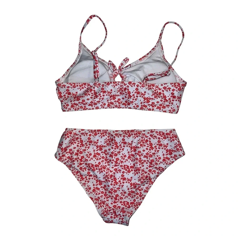 19.-   Girls 11y swimsuit 2 piece